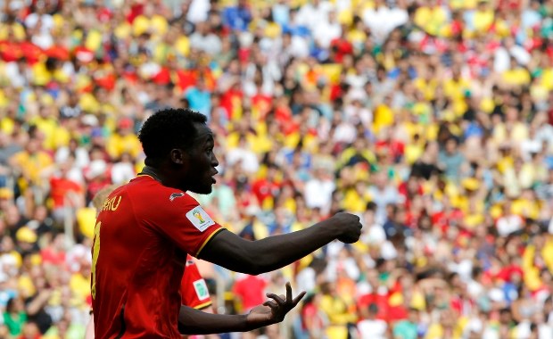 Mundial 2014: Pomyłka królowej. Pogratulowała niewłaściwemu zawodnikowi