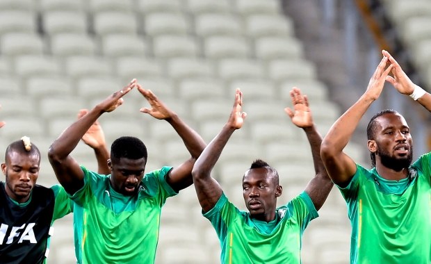 Mundial 2014: "Słonie" zagrają o 1/8 finału. Prezydent obiecał im podwójną premię