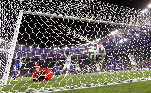 Mundial 2014. Strzelił samobója. "W 3. minucie runął mój świat"