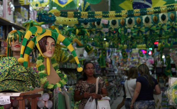 Mundial 2014: W czasie mistrzostw Brazylijczycy popracują krócej