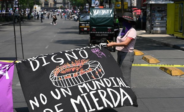 "Mundial wyzysku". Meksykanie protestują przed mistrzostwami