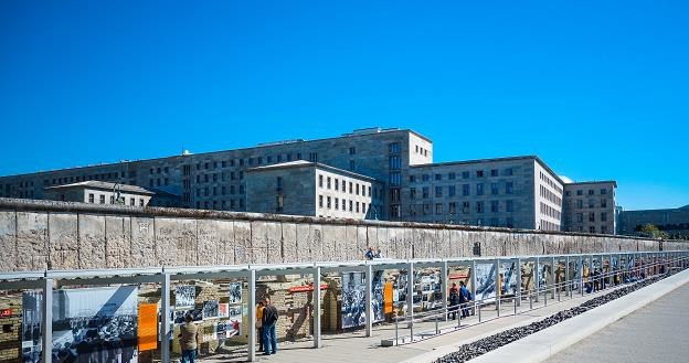 Mur Berliński /&copy;123RF/PICSEL