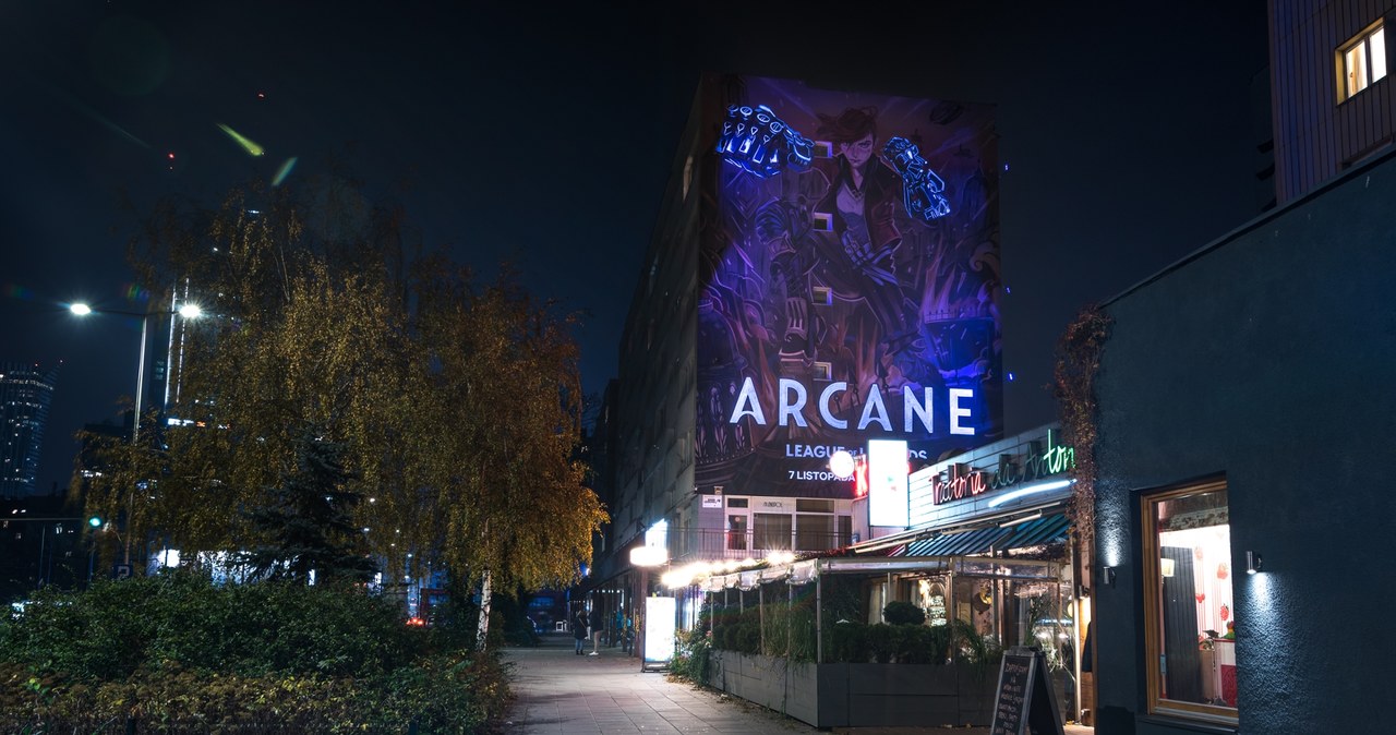 Mural Arcane - Warszawa: Plac Zawiszy - Al. Jerozolimskie 117 /materiały prasowe