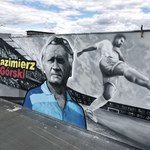 Mural Kazimierza Górskiego odsłonięty w łódzkiej szkole 