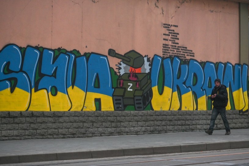 Mural "Slava Ukraini" w centrum Lwowa, 08.01.2023 r. /Artur Widak / Anadolu Agency via AFP /AFP