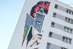Mural upamiętniający Davida Bowiego odsłonięty w Warszawie