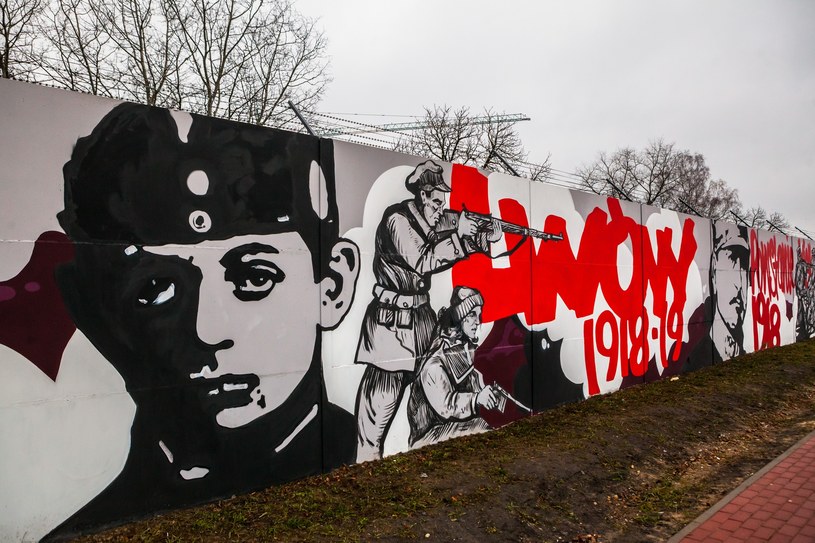 Mural w Legionowie z wizerunkiem Antosia Petrykiewicza /Adam Burakowski /East News
