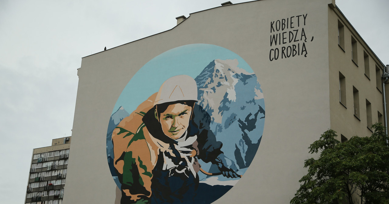 Mural we Wrocławiu poświęcony Wandzie Rutkiewicz /Tomasz Holod/Polska Press /East News