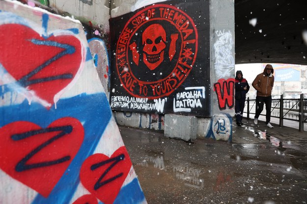 Mural z logo grupy Wagnera w Belgradzie, stolicy Serbii /Andrej Cukić /PAP/EPA
