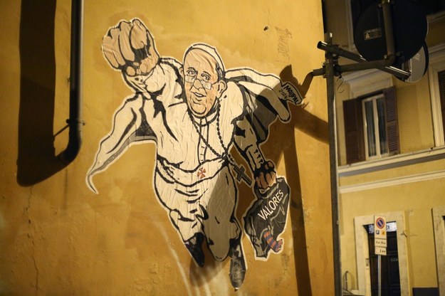 Mural z papieżem Franciszkiem /LESSANDRO DI MEO  /PAP/EPA