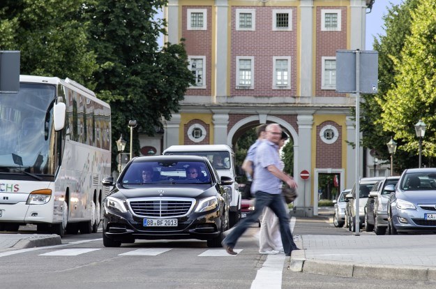 Musiał m.in. wykrywać pieszych /Informacja prasowa