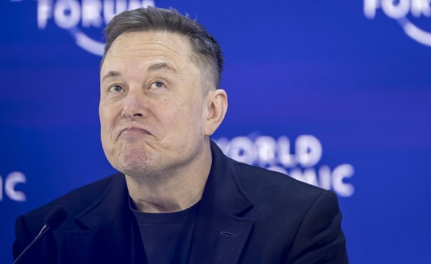 Musk ma kosmiczny plan na rozwój AI. "Jedyne logiczne rozwiązanie"