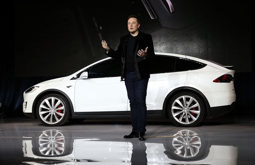 Musk prezentuje Teslę Model X /AFP