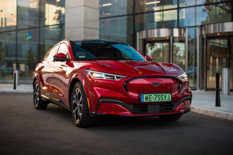 Mustang Mach-E to symbol wolności i niezależności godnie kontynuujący ciągłość ikony motoryzacji /materiały promocyjne