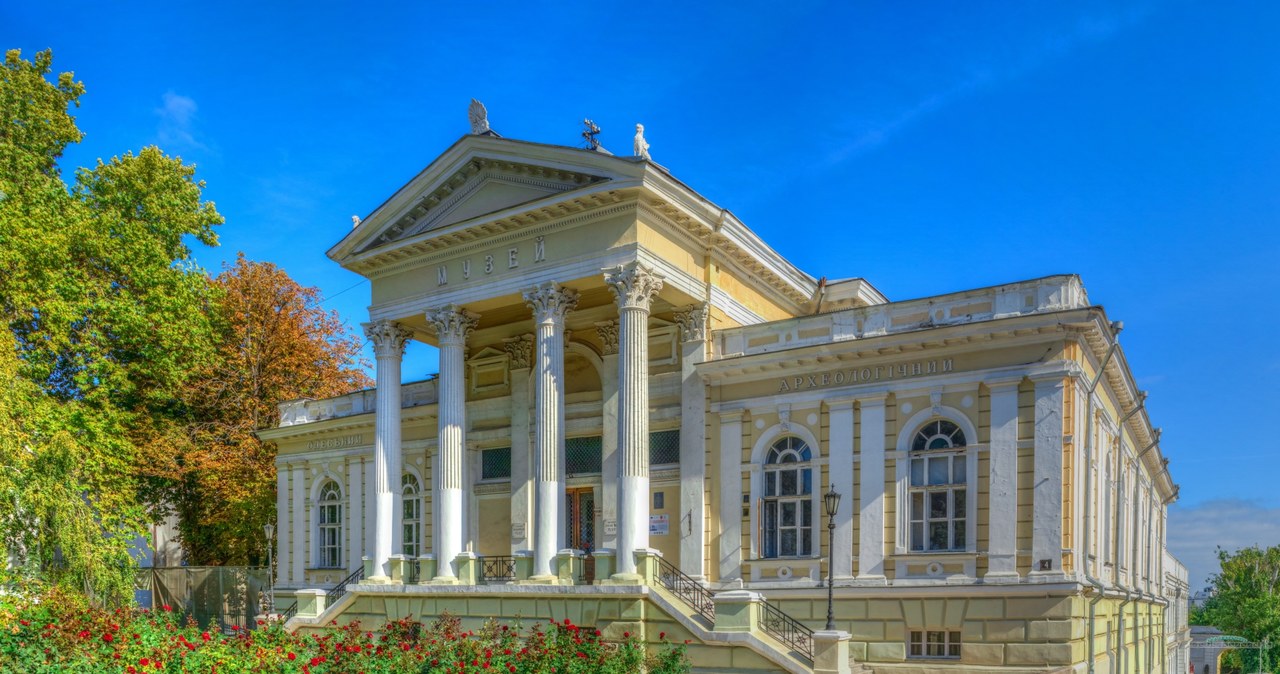 Muzeum Archeologiczne w Odessie na Ukrainie w słoneczny jesienny dzień 14.10.2019 r. /123RF/PICSEL