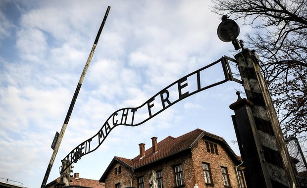 Muzeum Auschwitz będzie konserwowało ruiny krematorium w byłym Birkenau