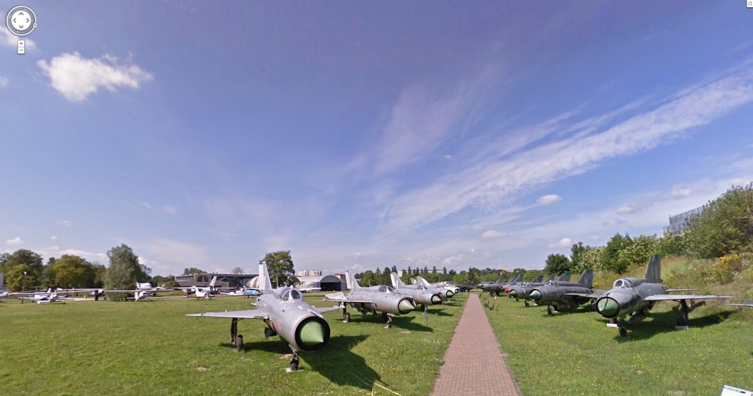 Muzeum Lotnictwa Polskiego w Krakowie - widziane oczami Google Street View /materiały prasowe