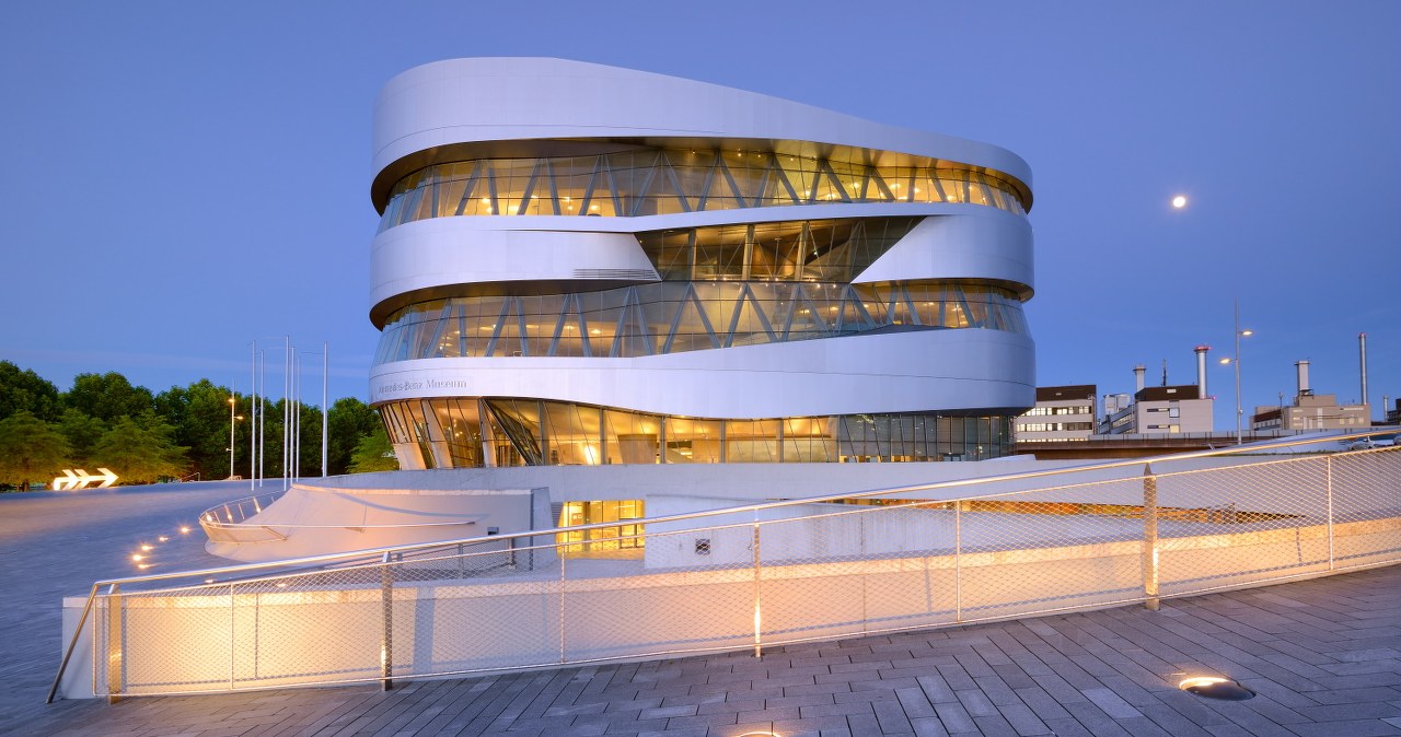 Muzeum Mercedes-Benz ma powierzchnię niemal 17 tys. metrów kwadratowych / DZT/Francesco Carovillano /materiały promocyjne