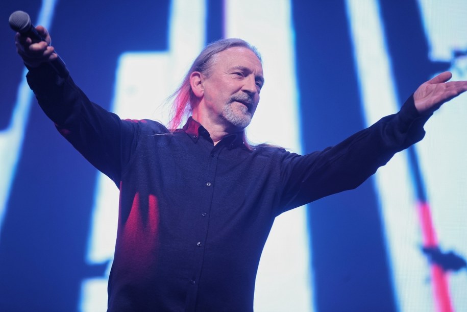 Muzyk Marek Piekarczyk podczas koncertu z okazji swoich 70. urodzin w Teatrze Groteska w Krakowie //Łukasz Gągulski /PAP