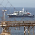 MV Hondius zbliża się do portu. Co dalej z pasażerami i statkiem?