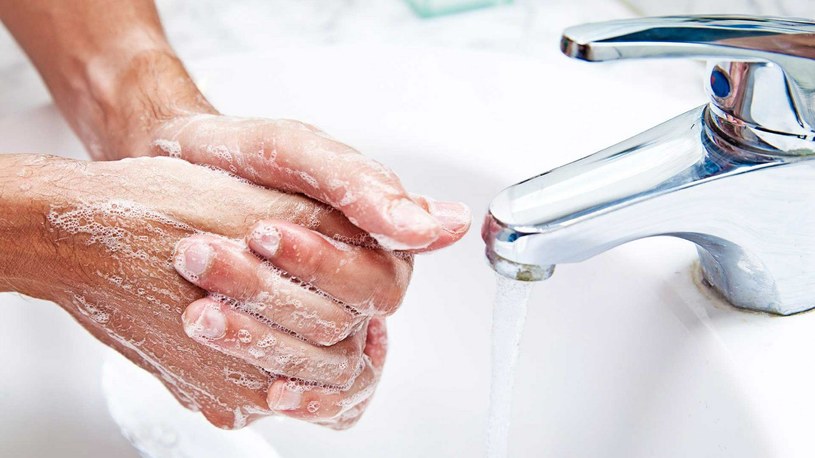 mycie rąk /© Photogenica