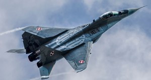 "Myśliwce są w powietrzu". Polska reaguje na atak Rosji na Lwów