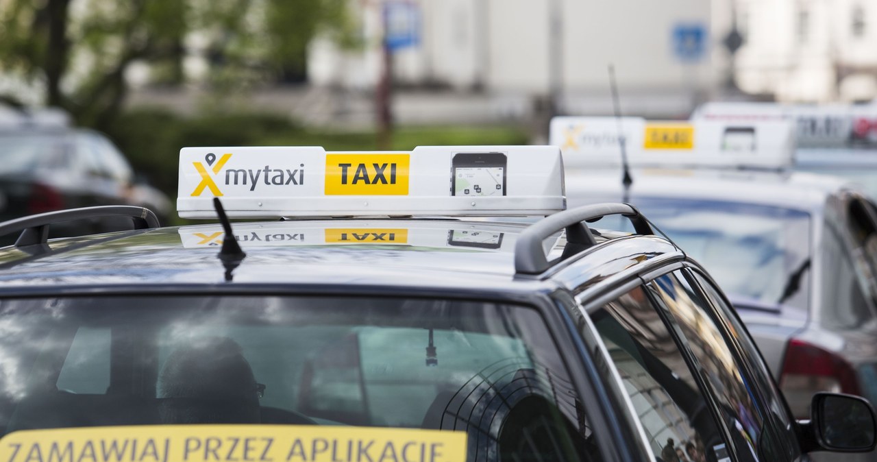 Mytaxi będzie można teraz zamawiać na terenie Trójmiasta /Andrzej Hulimka  /Reporter