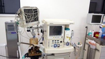 MZ: Polska bierze udział w unijnym przetargu na zakup respiratorów i odczynników do testów na koronawirusa