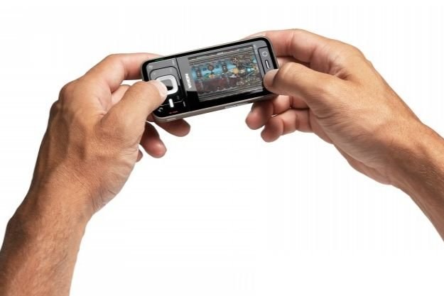 N81 - jeden z pierwszych telefonów Nokii, które oficjalnie wspierały nową platformę do gier /materiały prasowe