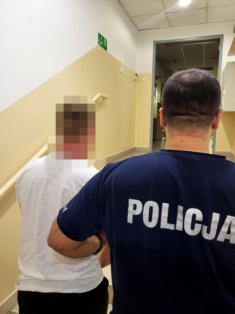 Na 3 miesiące do aresztu trafił 43-latek oraz jego o 13 lat młodszy kolega /KPP Piaseczno /