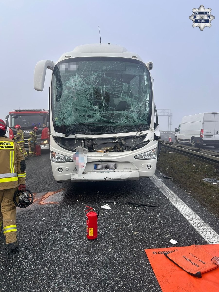 Na A4 doszło do groźnego wypadku /Policja Śląska /