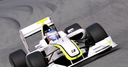 Na bolidzie Brawn GP pojawi się logo brytyjskiej firmy odzieżowej /AFP