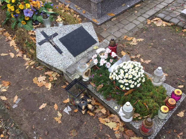 Na cmentarzu w Ełku ktoś zniszczył ponad 100 nagrobków /Piotr Bułakowski (RMF FM) /RMF FM