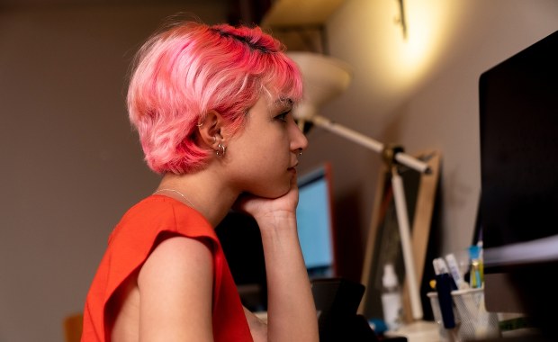 Na co choruje pokolenie Z? Raport: Ponad połowa się nie bada 