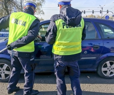 Na czym polega kontrola drogowa przez policję? Przepisy i obowiązki