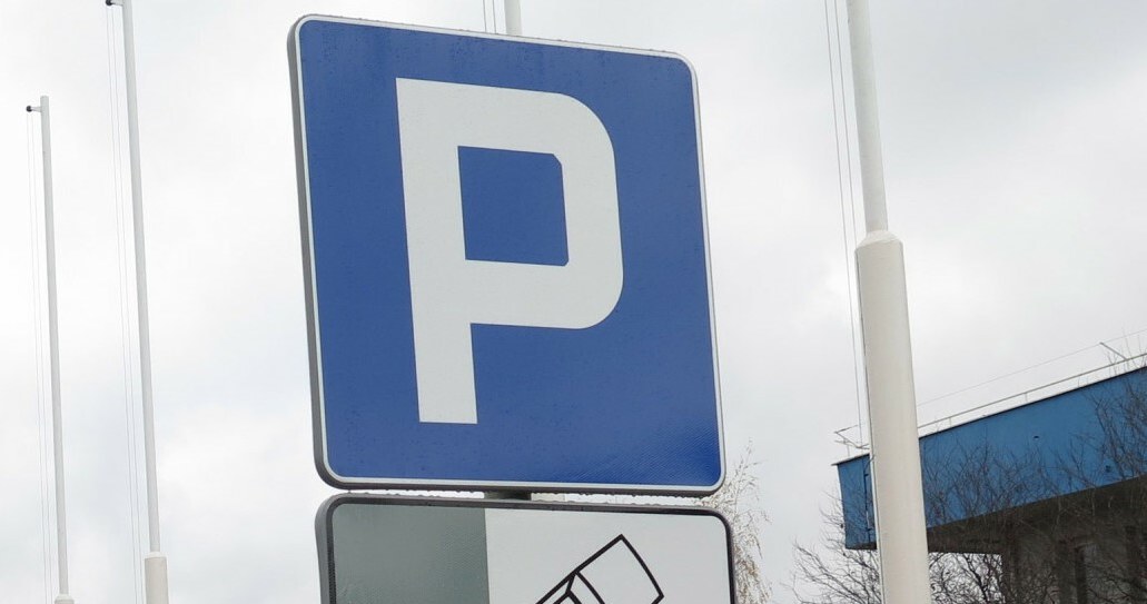 Na czym polega Program Budowy Parkingów Lokalnych i jak złożyć wniosek? /Adrian Slazok/REPORTER /East News