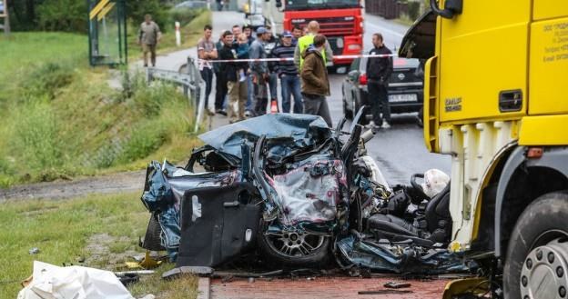 Na drogach ekspresowych nie dochodzi do czołowych zderzeń z ciężarówkami / Fot: Michał Adamowski /Reporter