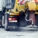 Na drogi trafią 323 tys. ton soli. Zima już nie zaskoczy drogowców?