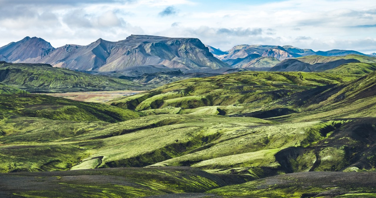 Na Islandii właśnie otwarto gigantyczną „próżnię”. Zasysa powietrze w zastraszającym tempie /kbarzycki /123RF/PICSEL