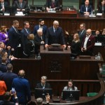 ​Na jaką partię oddasz głos? Zaskakująca zmiana lidera, zły sygnał dla Brauna