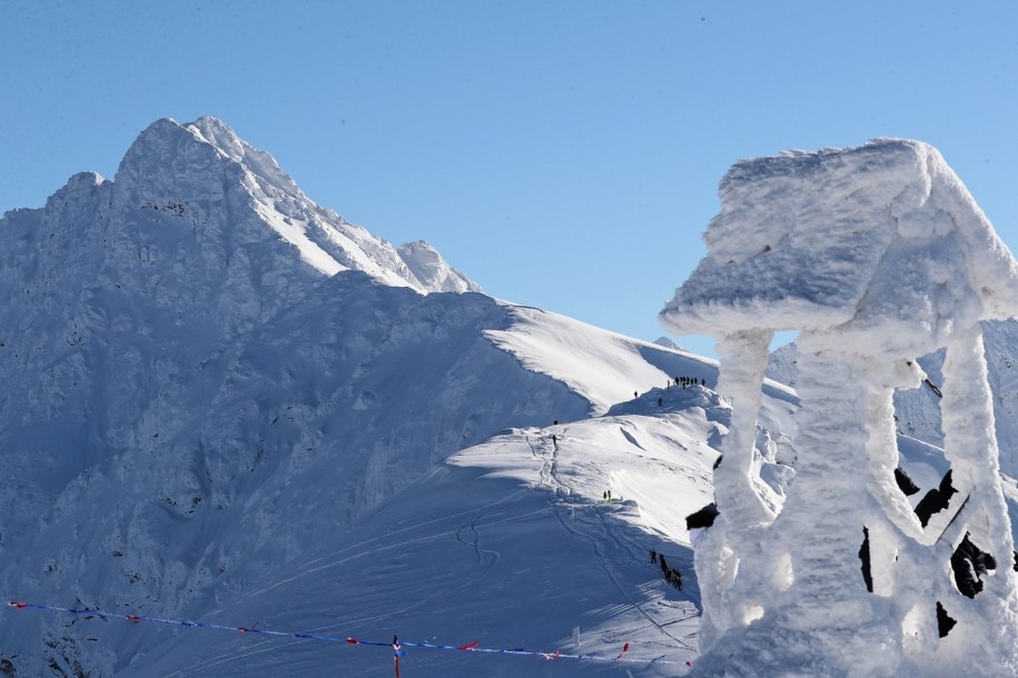 Na Kasprowym Wierchu leży już 70 cm śniegu i nadal go przybywa / 	Grzegorz Momot    /PAP