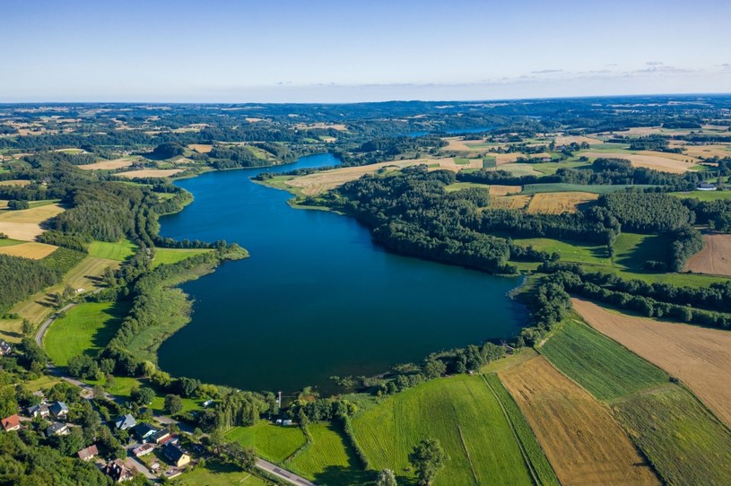 Na Kaszubach czas płynie wolniej. Folklor w tym regionie jest szczególnie odczuwalny /123RF/PICSEL