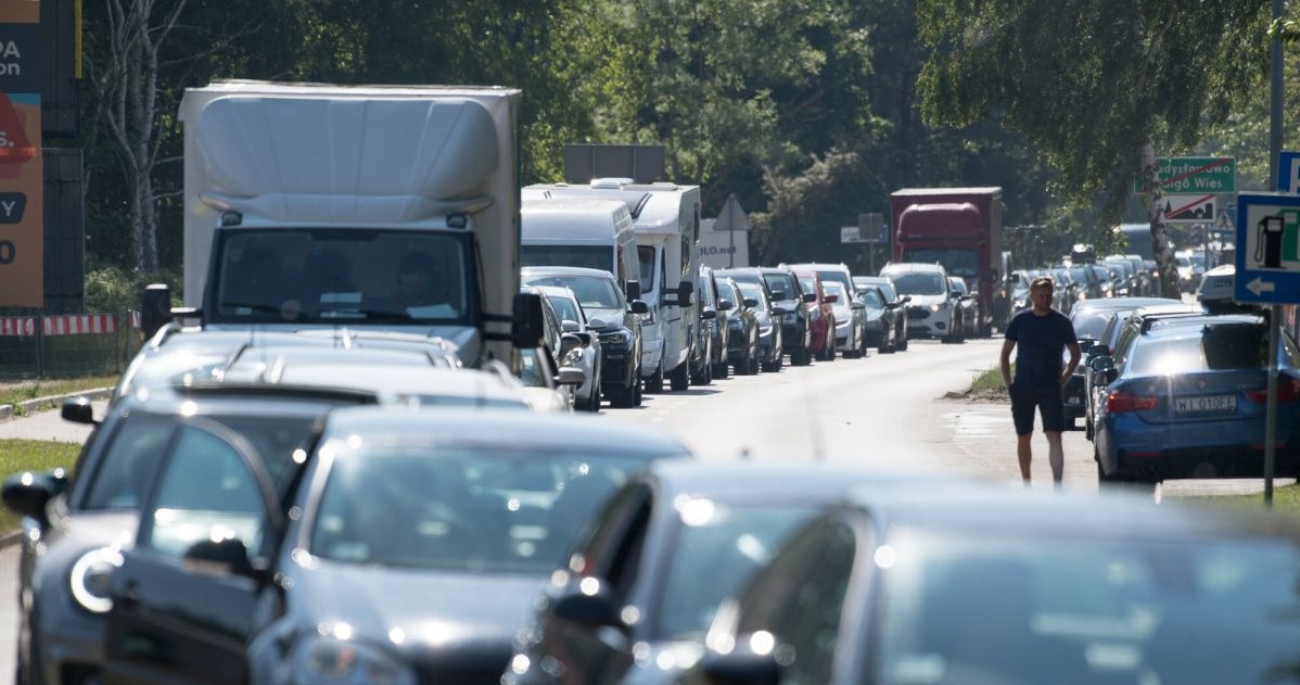 Na których drogach spodziewać się można największych korków w czasie tegorocznej majówki? /Wojciech Stróżyk /Reporter   /Agencja SE/East News