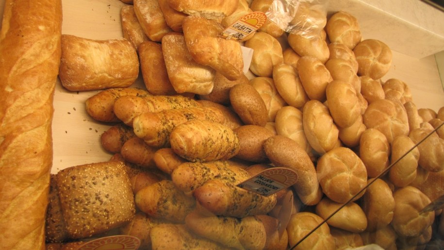 Na liście często wyrzucanych produktów znalazło się m.in. pieczywo /Archiwum RMF FM