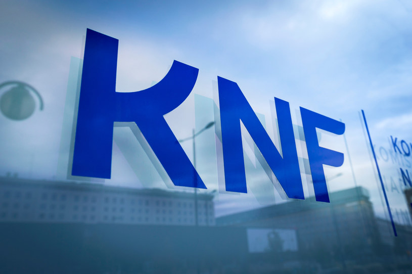 Na liście ostrzeżeń KNF pojawił się nowy podmiot /123RF/PICSEL