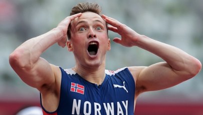 Na lodzie i w krótkich spodenkach. Tak trenuje rekordzista świata