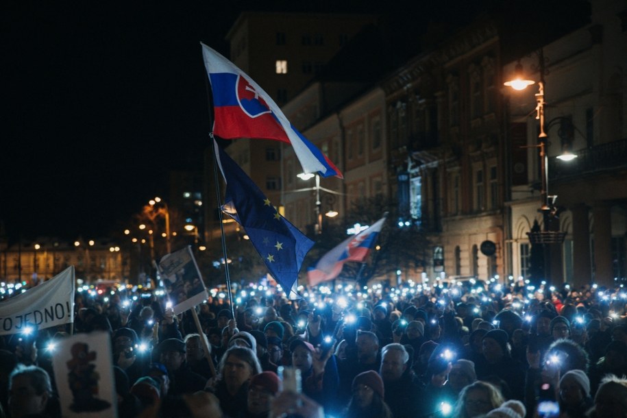 Na manifestacji w Bratysławie było ok. 45 tys. osób /AA/ABACA /East News
