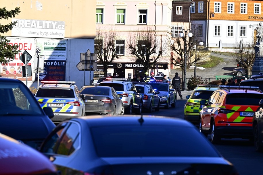 Na miejsce ataku udał się minister spraw wewnętrznych Czech Lubomír Metnar /Ondrej Hajek