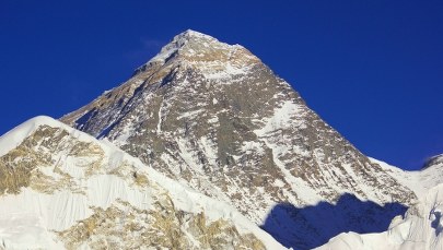 Na Mount Evereście obawy przed... korkami