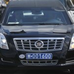 Na niebieskich tablicach można więcej. Policja omija te auta szerokim łukiem